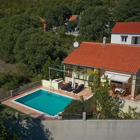 House Lovre *