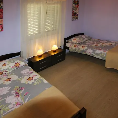 House Lovre Σπίτι διακοπών *